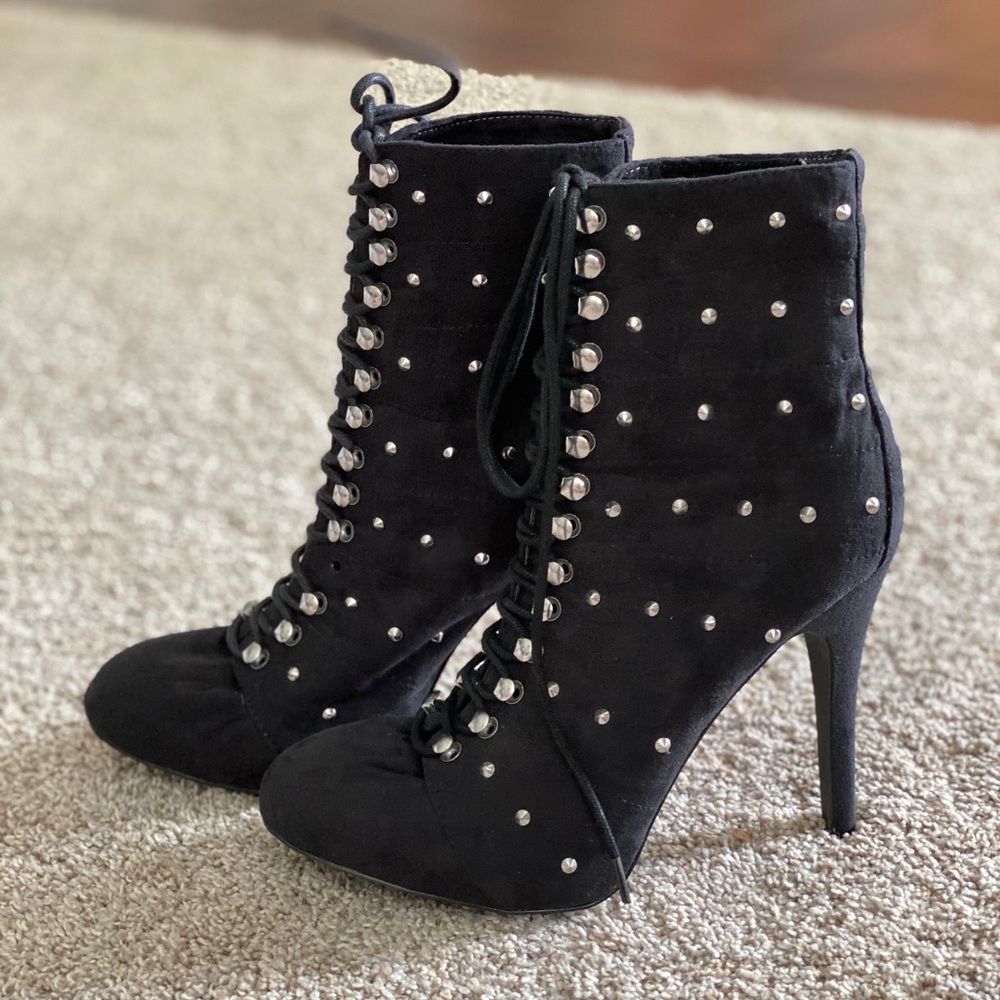 Black lace up boots